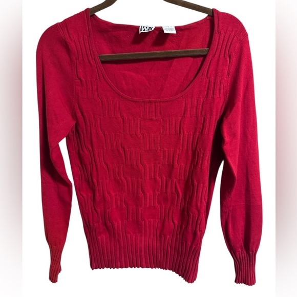 WR Sweaters - Red WR Silk Blend Textured Top Long Sleeve Women’s L (Fits S–M)